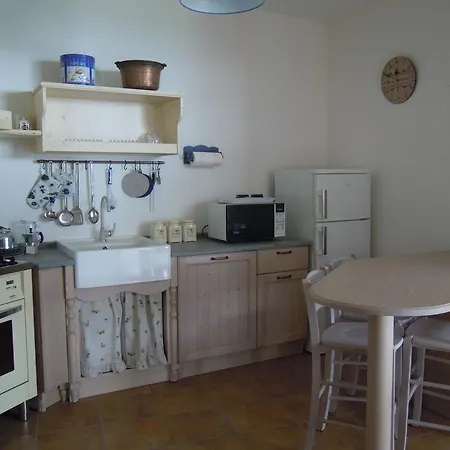 Landhuis Casa Aiva & Il Ciabutin, In Collina Tra I Vigneti Pinerolo